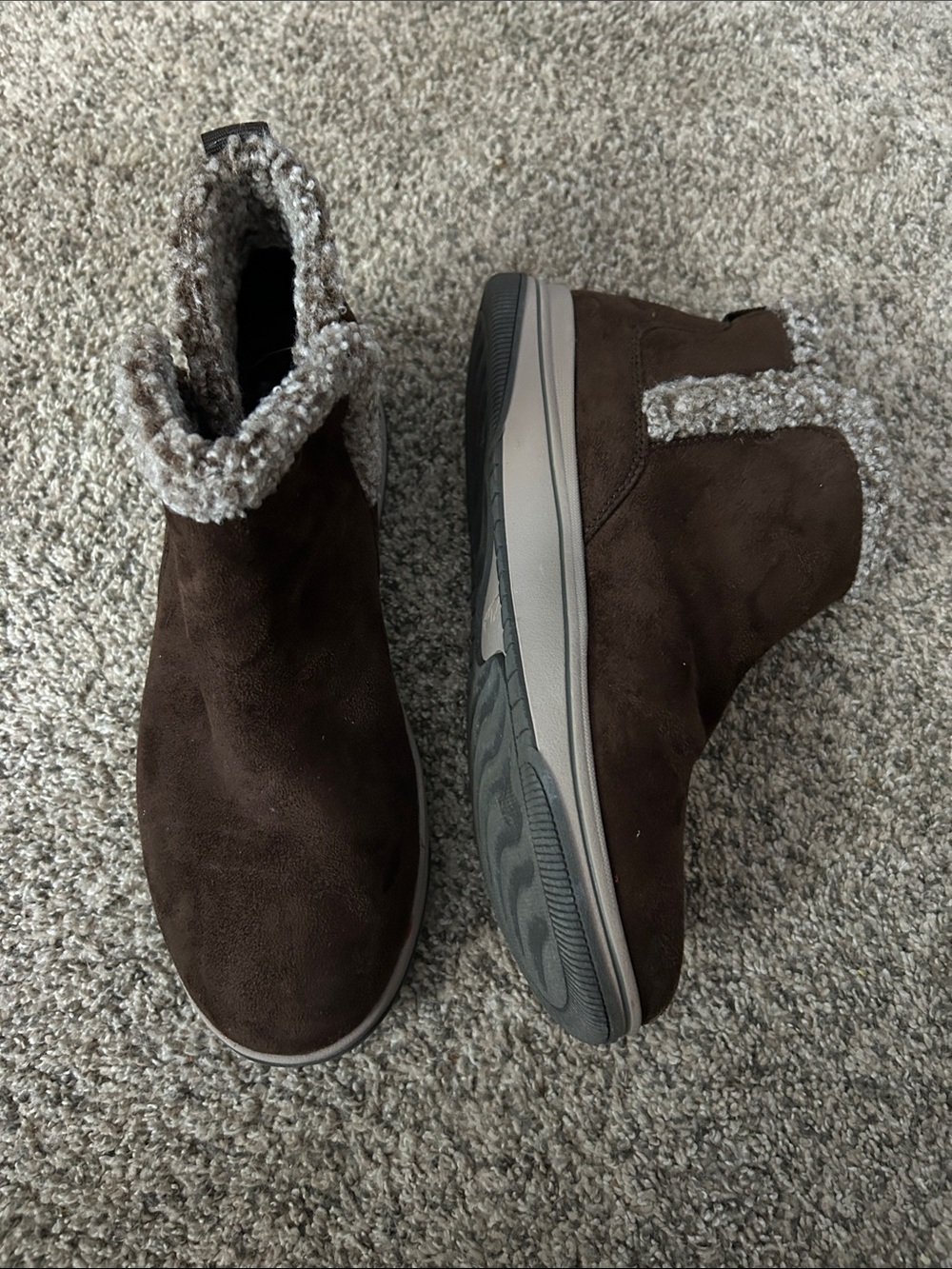 Clarks Cloudsteppers Breeze Women’s Dark Brown Suede Like Ankle Boots Size 9.5